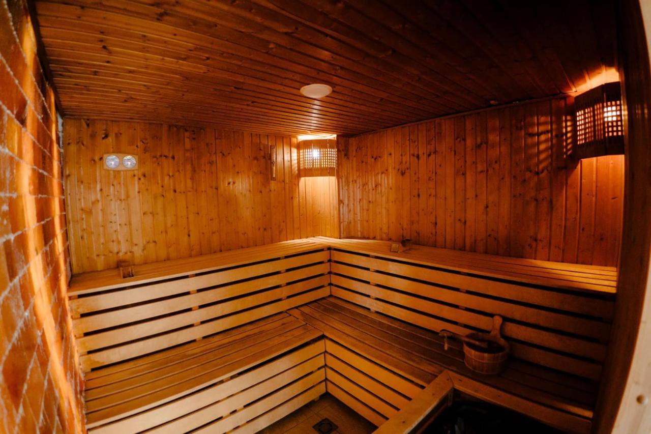 Tci Social Club Hotel Kolozsvár Kültér fotó