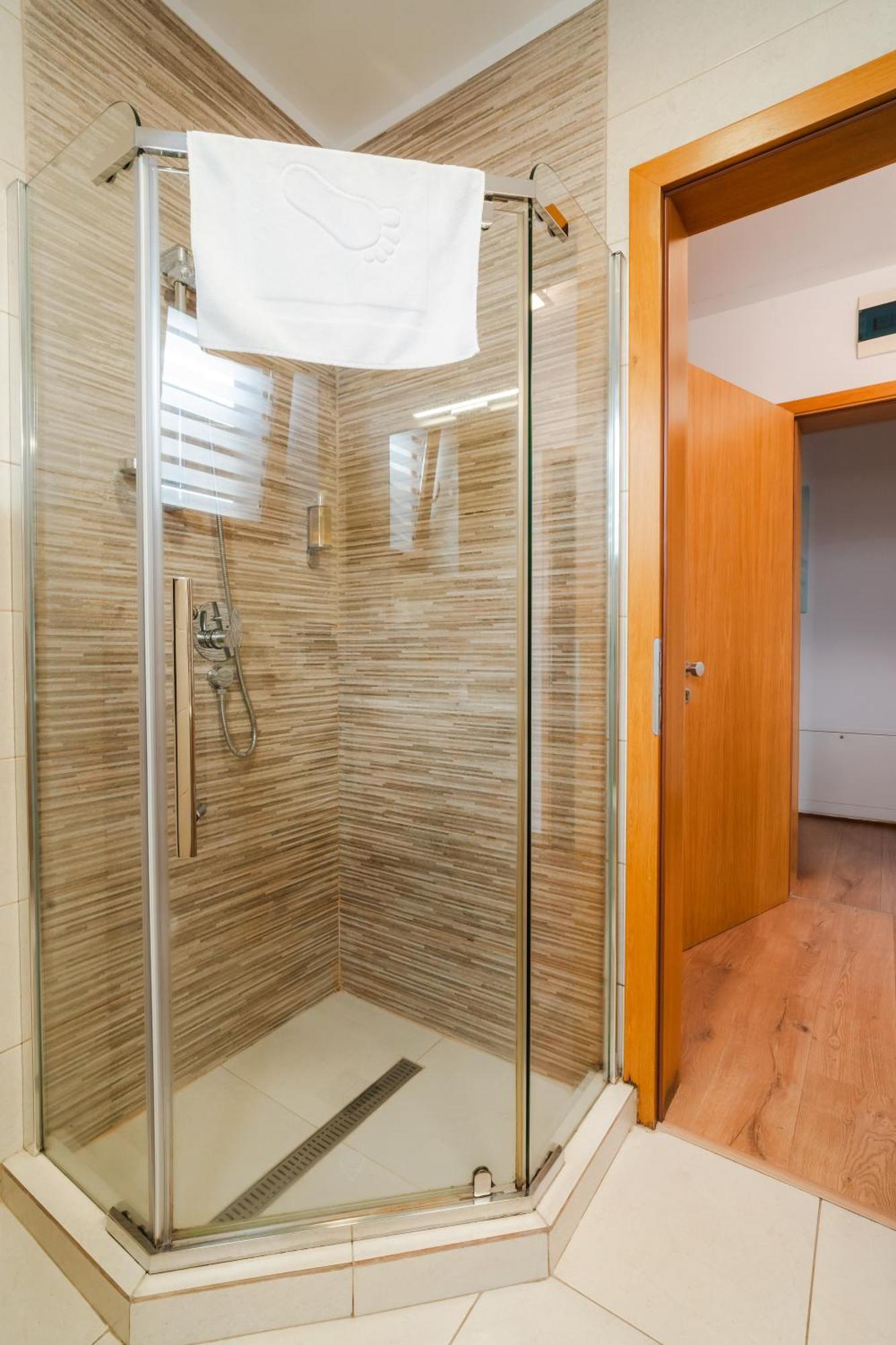 Tci Social Club Hotel Kolozsvár Kültér fotó